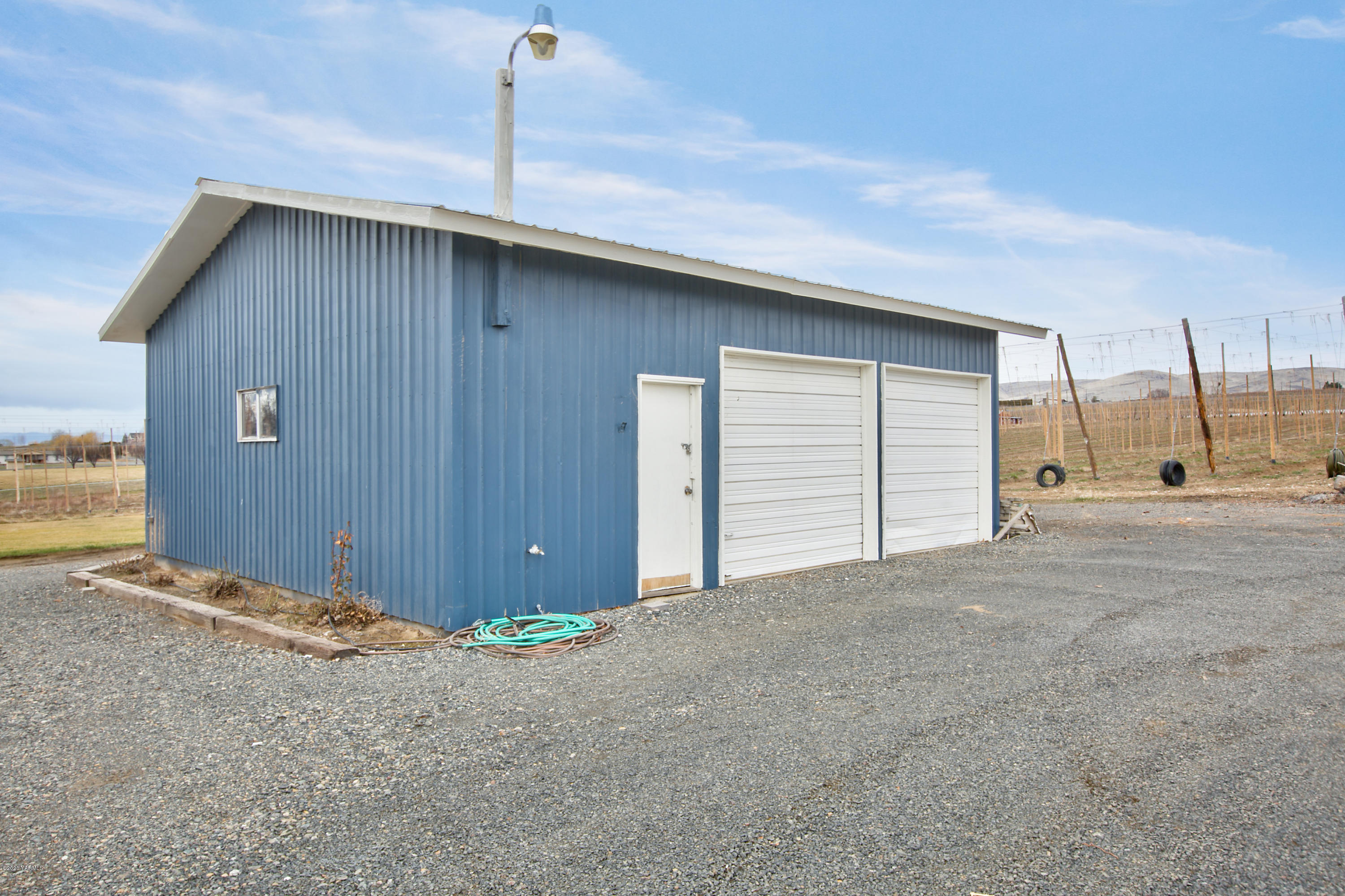 10061 Mieras Road Yakima, WA 98901 - Photo 7 of 23 Garage/Shop