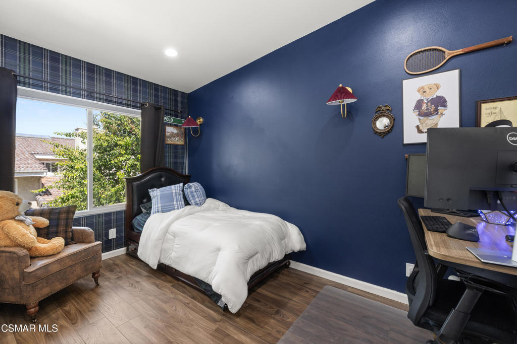 1928 Stow Street Simi Valley, CA 93063 - Photo 20 of 27