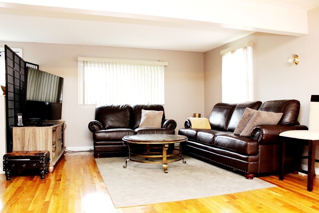 321 North Shore Road Revere, MA 02151 - Photo 12 of 25 Gallery Image 12
