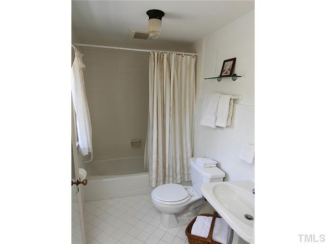 126 Pinecrest Road Durham, NC 27705 - Photo 17 of 22 Bathroom