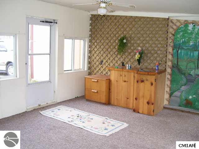 2275 Ridge Road Harrison, MI 48625 - Photo 8 of 9 1768386-7.JPG