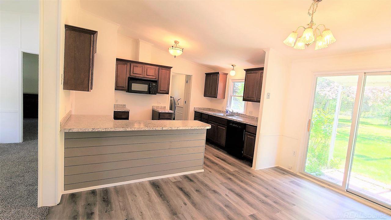 4566 Main Street Applegate, MI 48401 - Photo 5 of 17 50042228-4.JPG