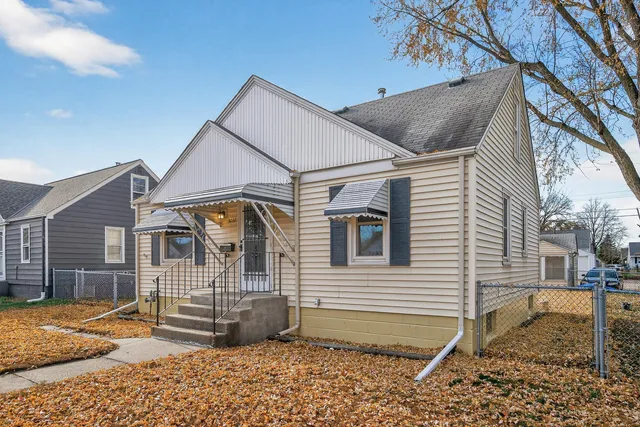 $259,000 | 5037 Camden Avenue North, Minneapolis, MN 55430