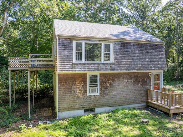 74 Ridge Road West Barnstable, MA 02668 - Photo 5 of 36 IMG_0655