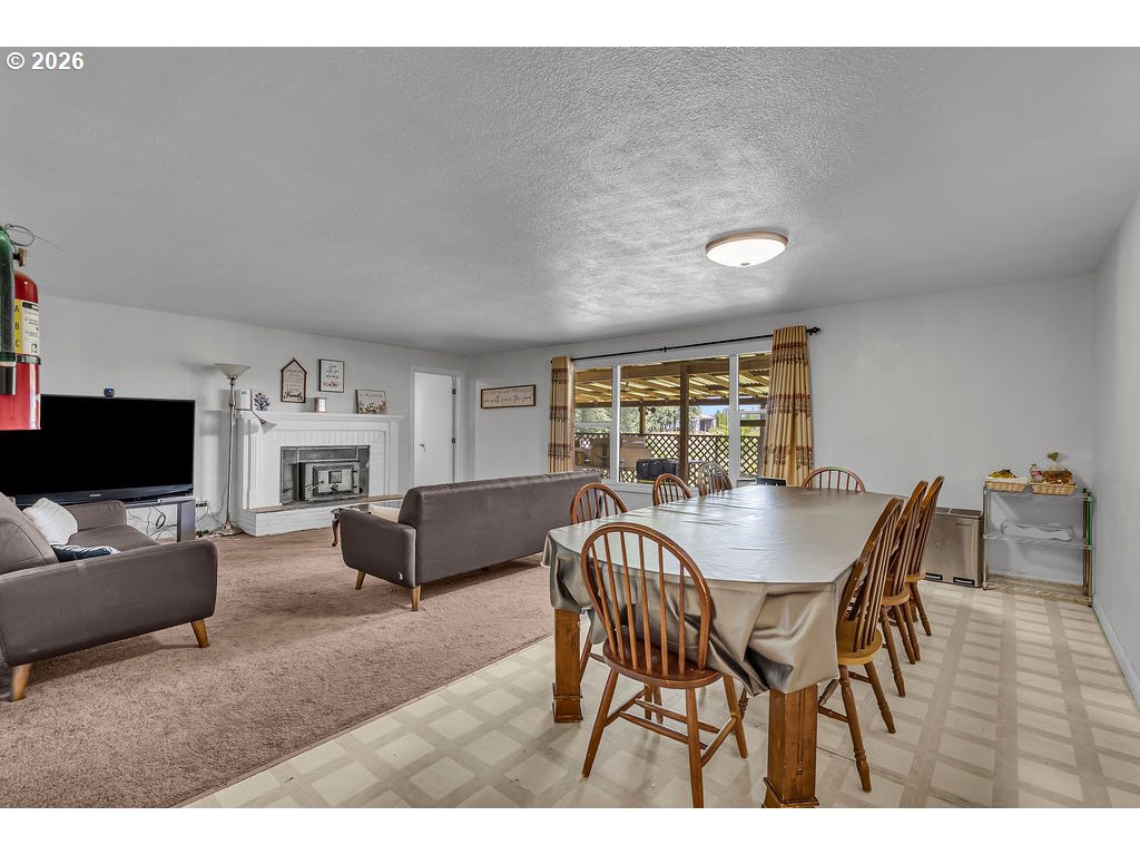 6637 Rochester Street Northeast Salem, OR 97305 - Photo 37 of 47