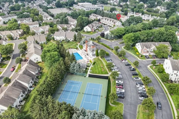 $699,000 | 424 Hartford Drive, Nutley, NJ 07110