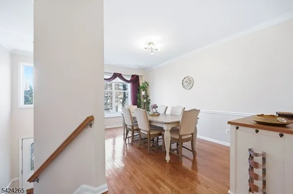 $699,000 | 424 Hartford Drive, Nutley, NJ 07110