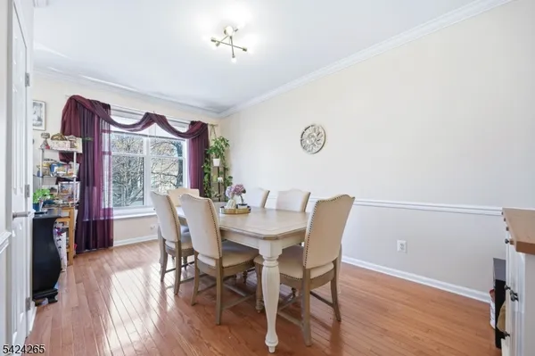 $699,000 | 424 Hartford Drive, Nutley, NJ 07110