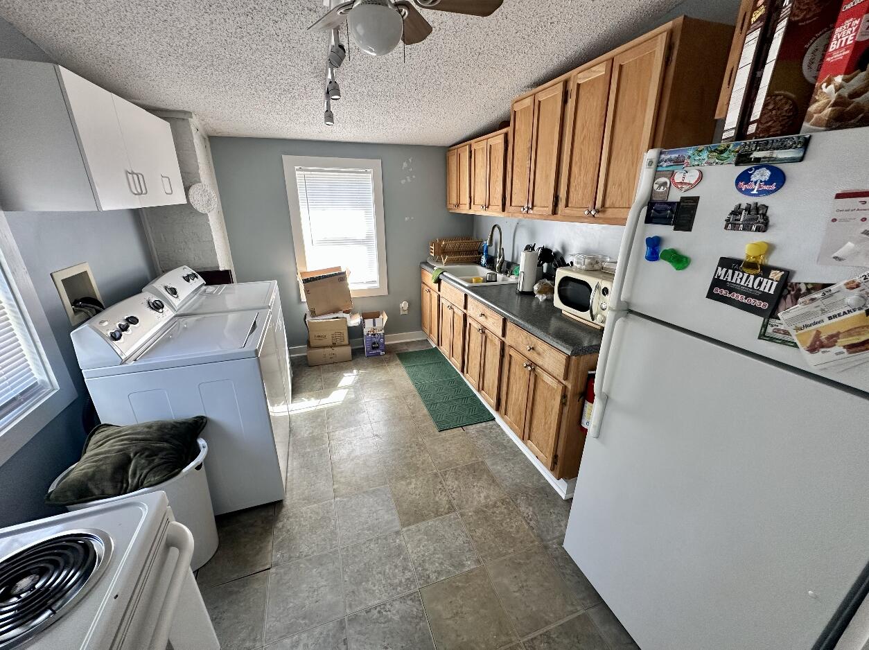 1107 Prince Street Georgetown, SC 29440 - Photo 12 of 23 Kitchen