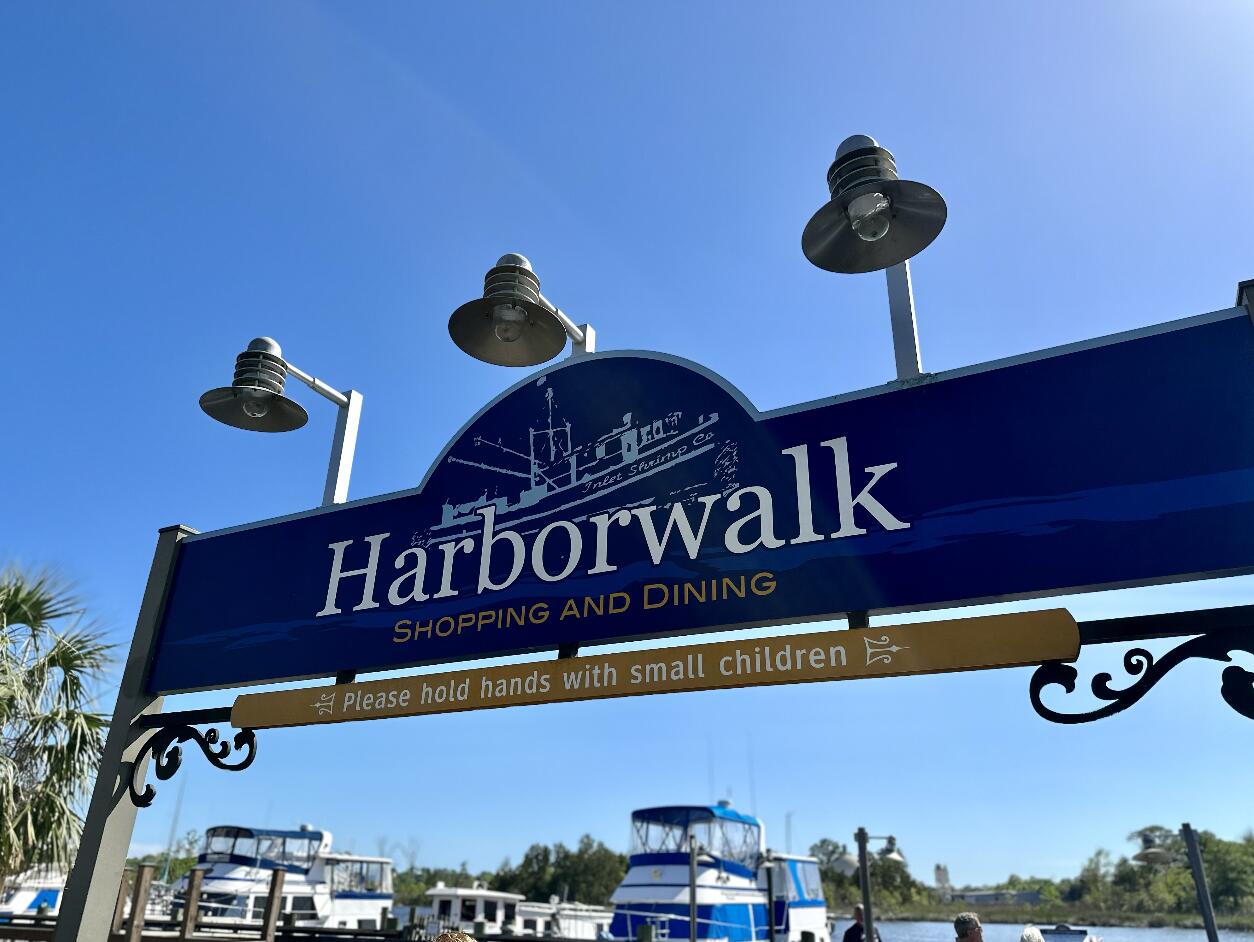 1107 Prince Street Georgetown, SC 29440 - Photo 20 of 23 Harborwalk.