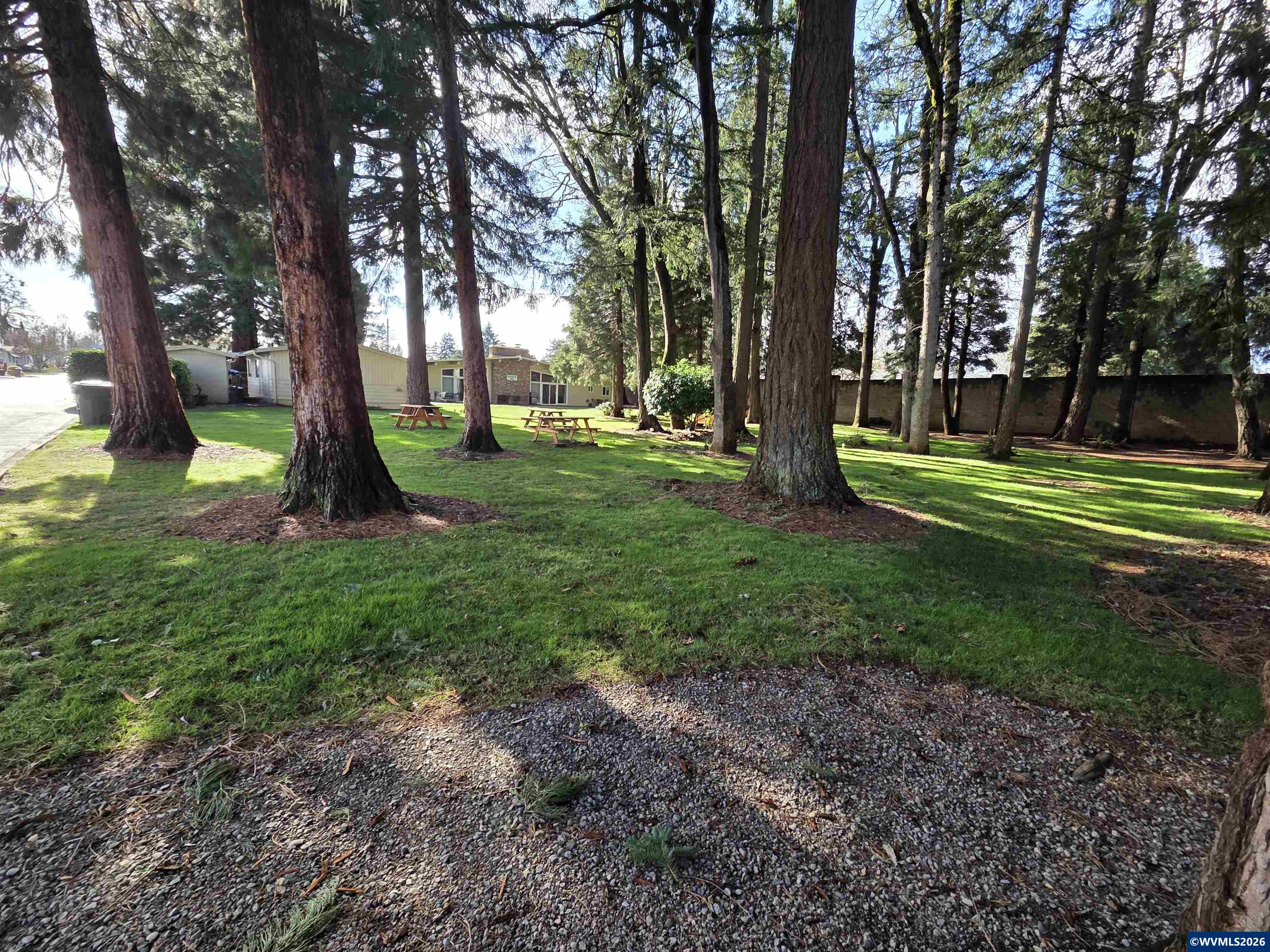 4940 Sunnyside Road Southeast, Unit B8 Salem, OR 97302 - Photo 18 of 24