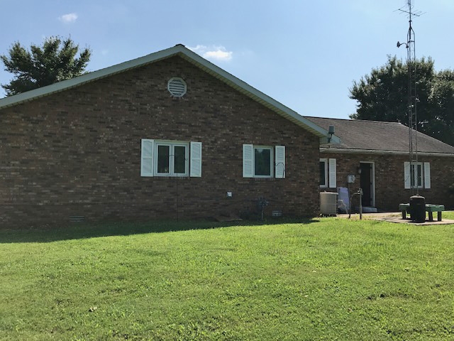 9010 Cleveland Road Poseyville, IN 47633 - Photo 7 of 9 Gallery Image 7