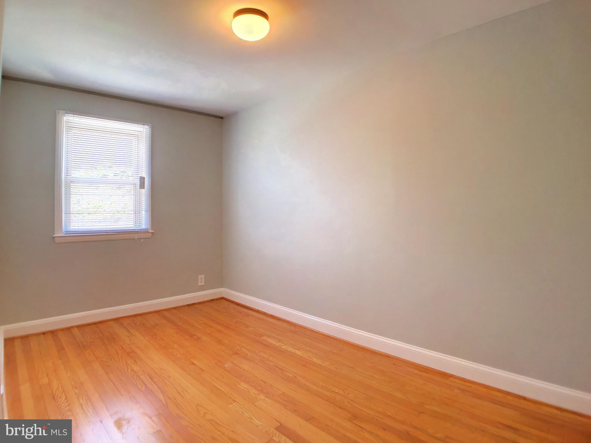 78 South Hawthorne Road Middle River, MD 21220 - Photo 15 of 25