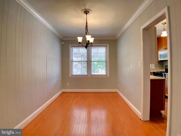 $1,900 | 78 South Hawthorne Road, Middle River, MD 21220