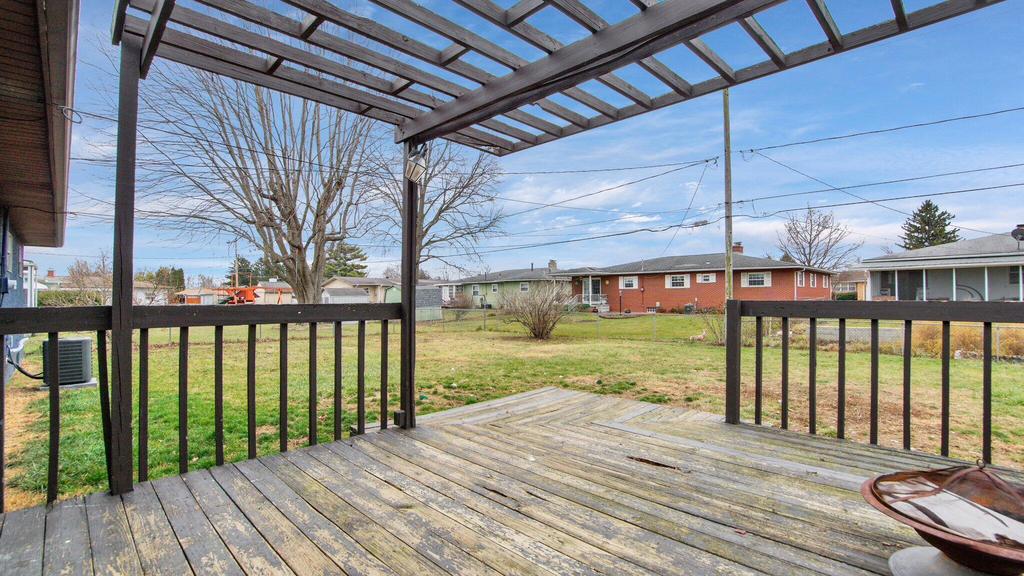 2815 Woodcroft Road Columbus, OH 43204 - Photo 26 of 30 26-web-or-mls-2815-woodcroft-rd
