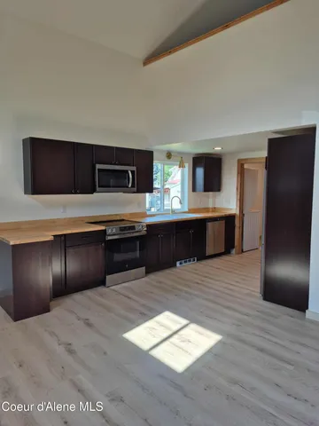 $325,000 | 130 Mullan Avenue West, Kellogg, ID 83837