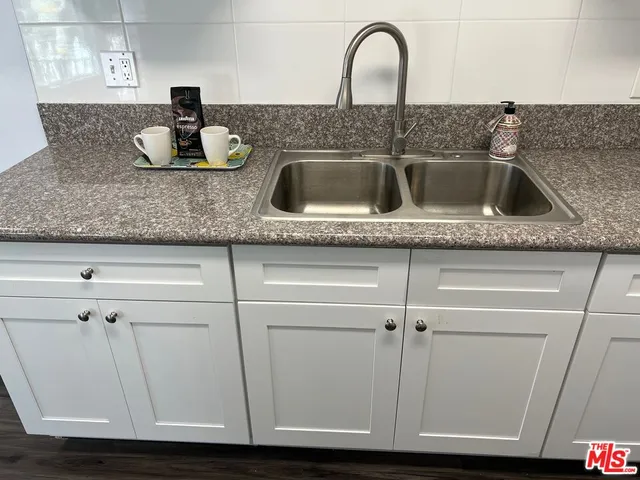 $2,195 | 2023 Reservoir Street, Los Angeles, CA 90026