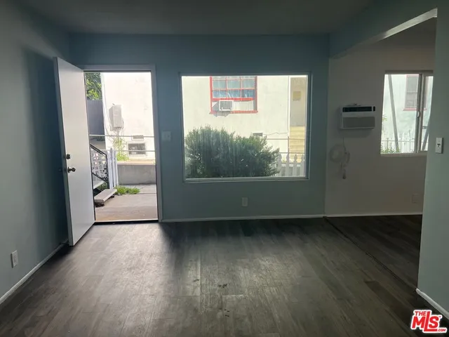 $2,195 | 2023 Reservoir Street, Los Angeles, CA 90026