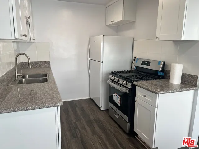 $2,195 | 2023 Reservoir Street, Los Angeles, CA 90026