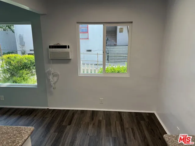 $2,195 | 2023 Reservoir Street, Los Angeles, CA 90026