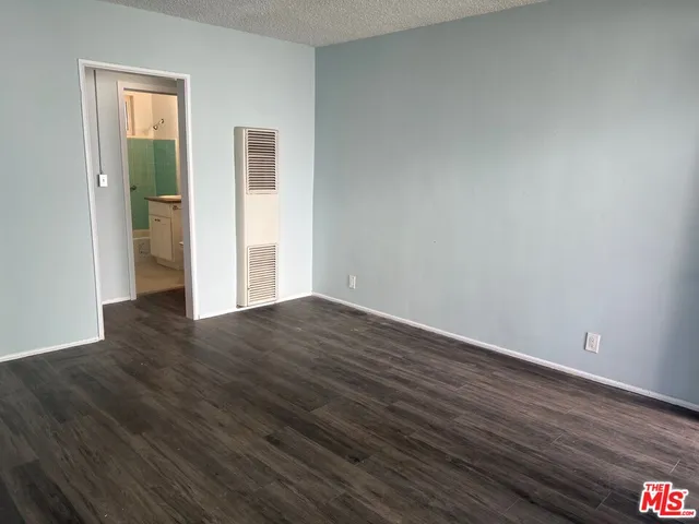 $2,195 | 2023 Reservoir Street, Los Angeles, CA 90026