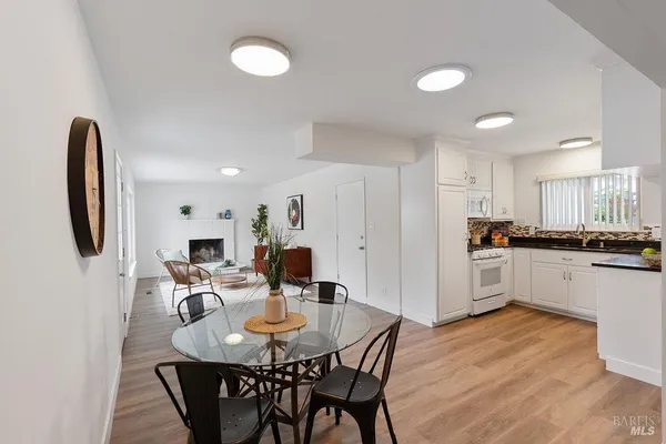$692,000 | 2047 Coronado Avenue, Napa, CA 94559