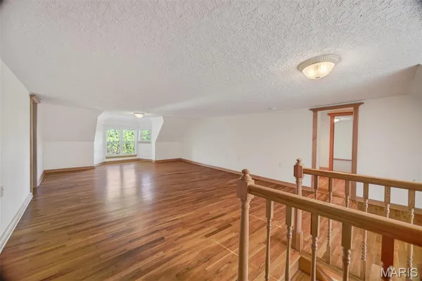 $575,000 | 2431 West Elm Street, Lebanon, MO 65536