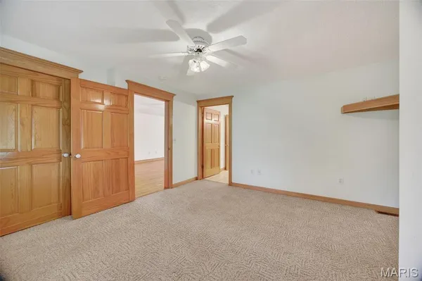 $575,000 | 2431 West Elm Street, Lebanon, MO 65536