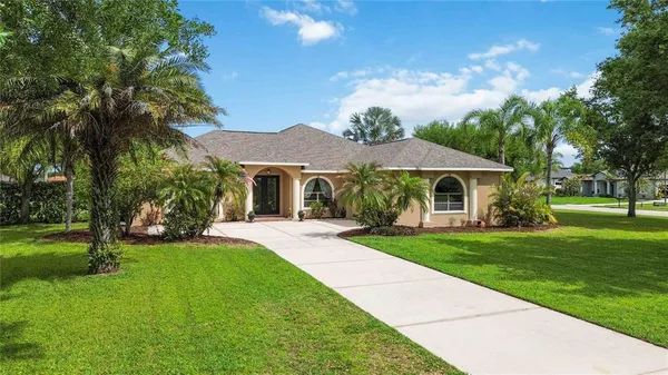 $699,999 | 15458 Mulholland Road, Parrish, FL 34219