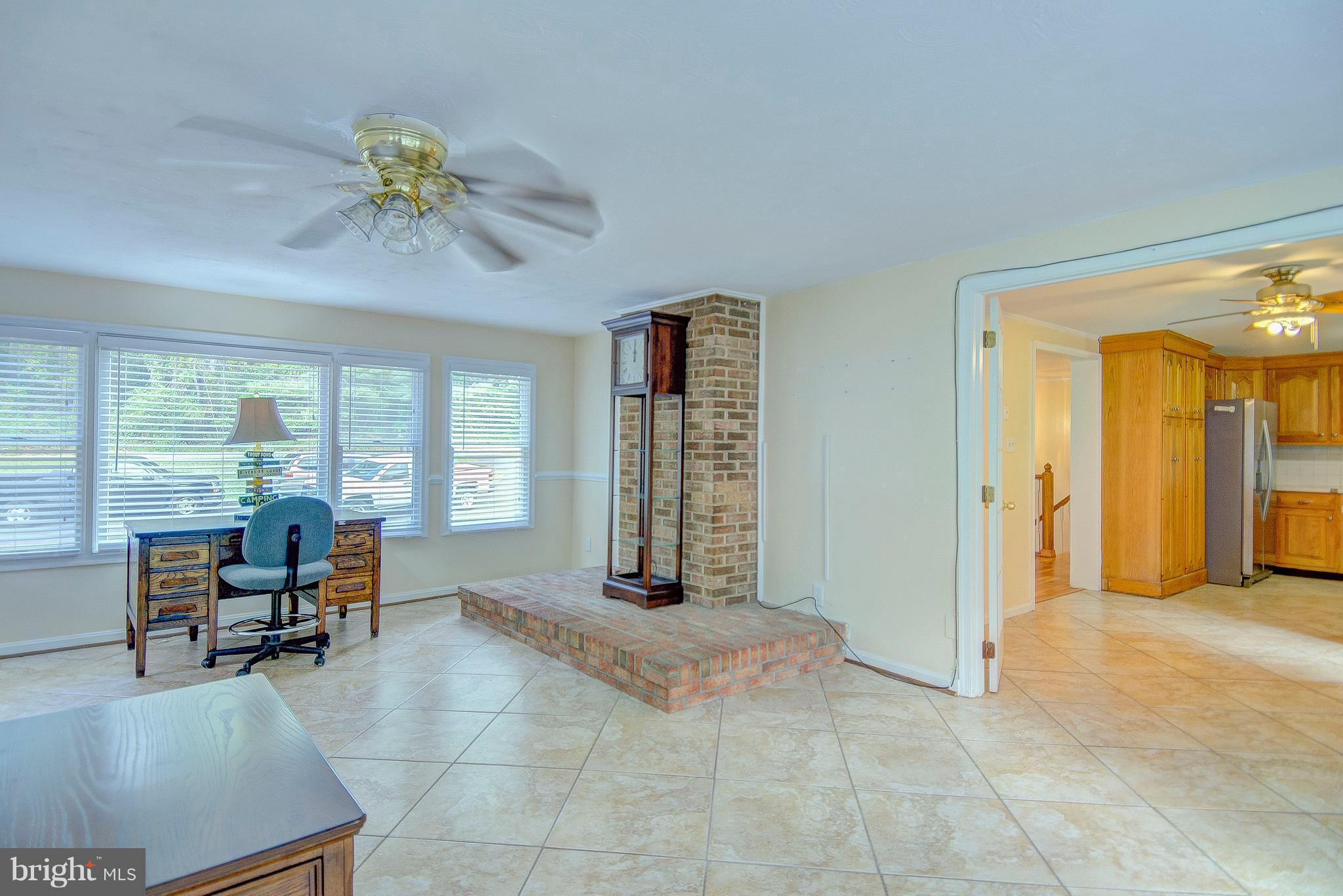 7031 Briscoe Turn Road Owings, MD 20736 - Photo 14 of 29 a living room with furniture