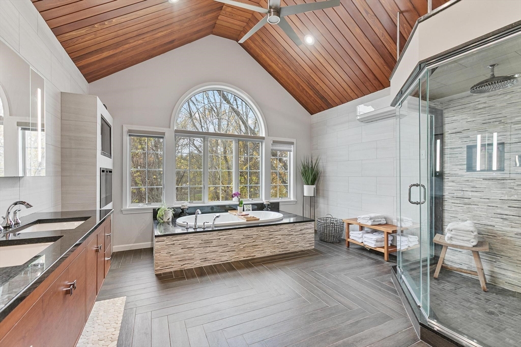 12 Cameron Way Methuen, MA 01844 - Photo 18 of 42 a living room with furniture and a large window