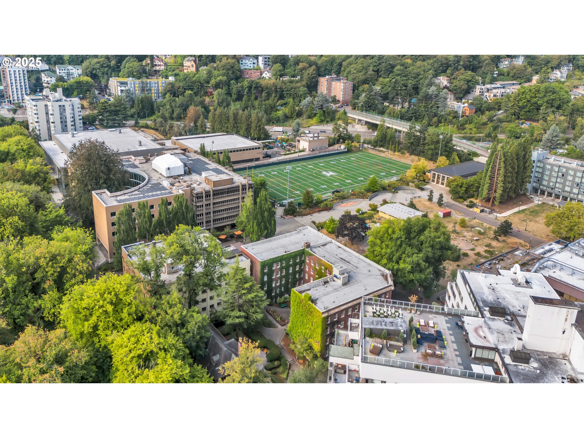 1500 Southwest Park Avenue, Unit 232 Portland, OR 97201 - Photo 35 of 40 a view of a city
