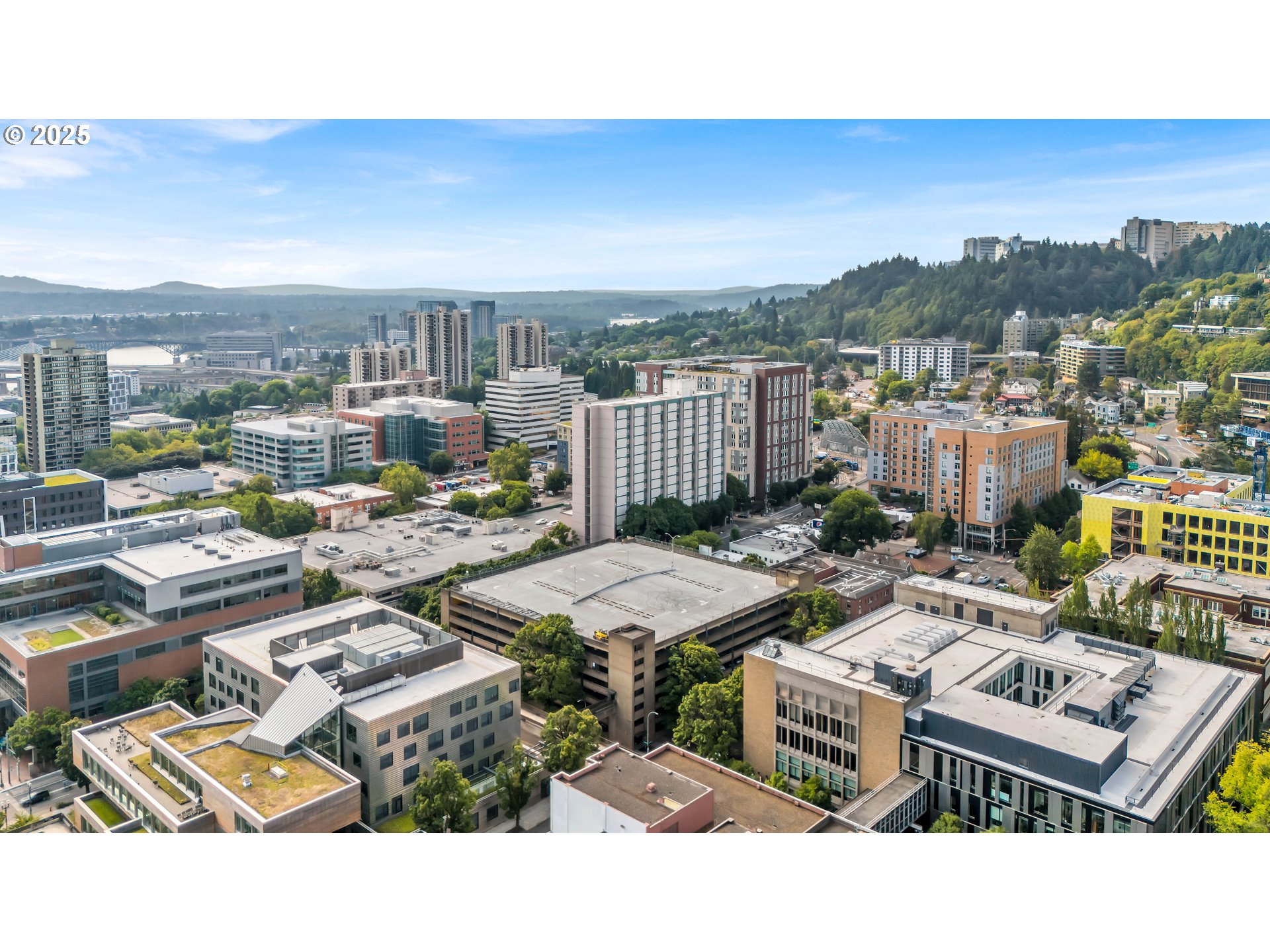 1500 Southwest Park Avenue, Unit 232 Portland, OR 97201 - Photo 36 of 40 a picture of city view