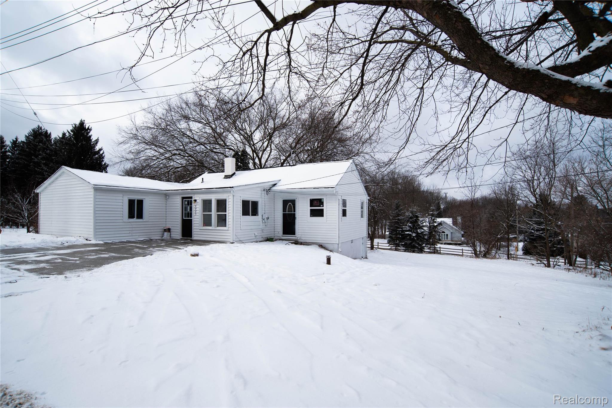 4925 Clarkston Road Clarkston, MI 48348 - Photo 1 of 18 untitled-19.jpg