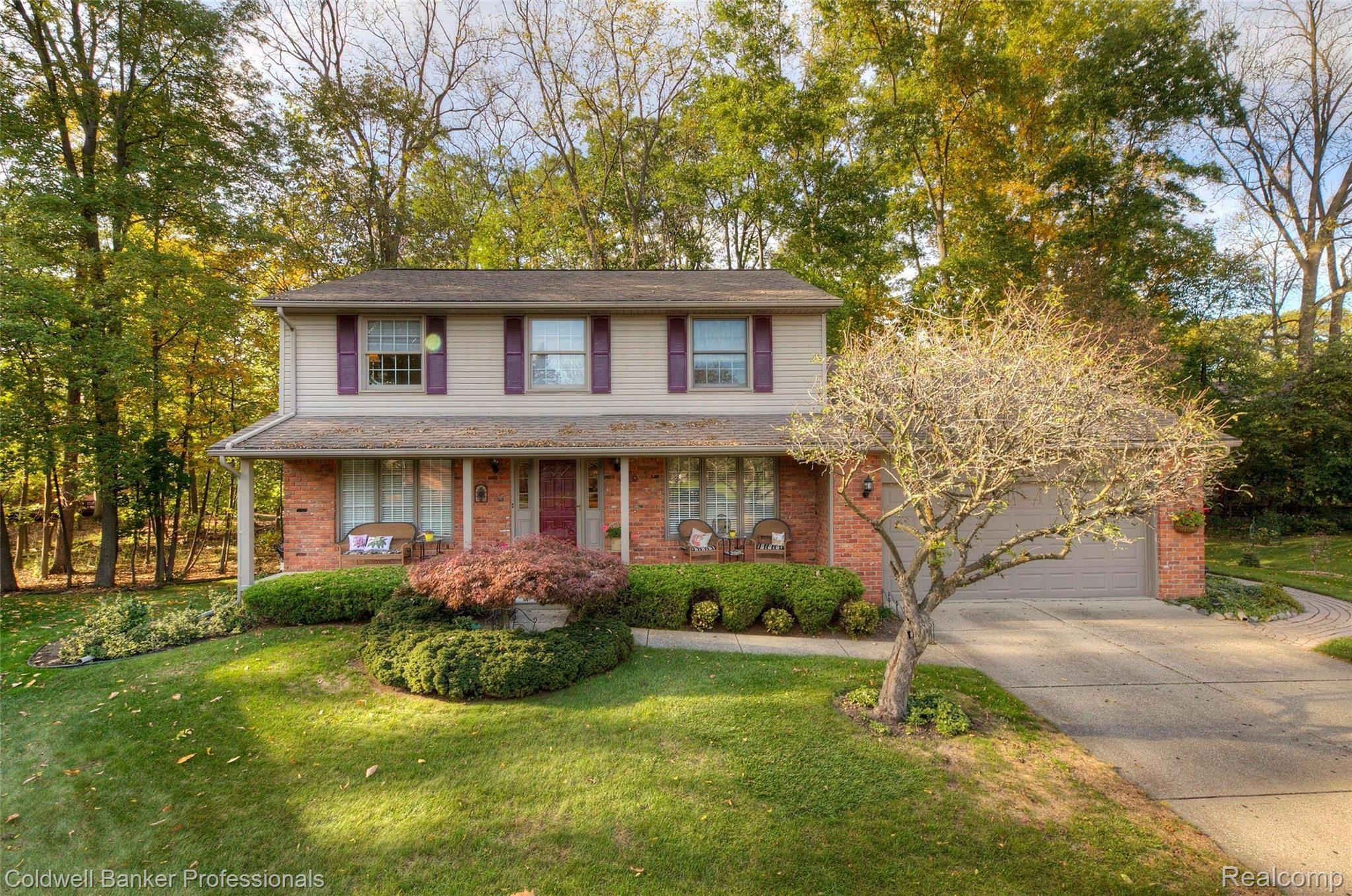 1162 Valley Stream Court Rochester, MI 48309 - Photo 1 of 58 1162 Front.jpeg