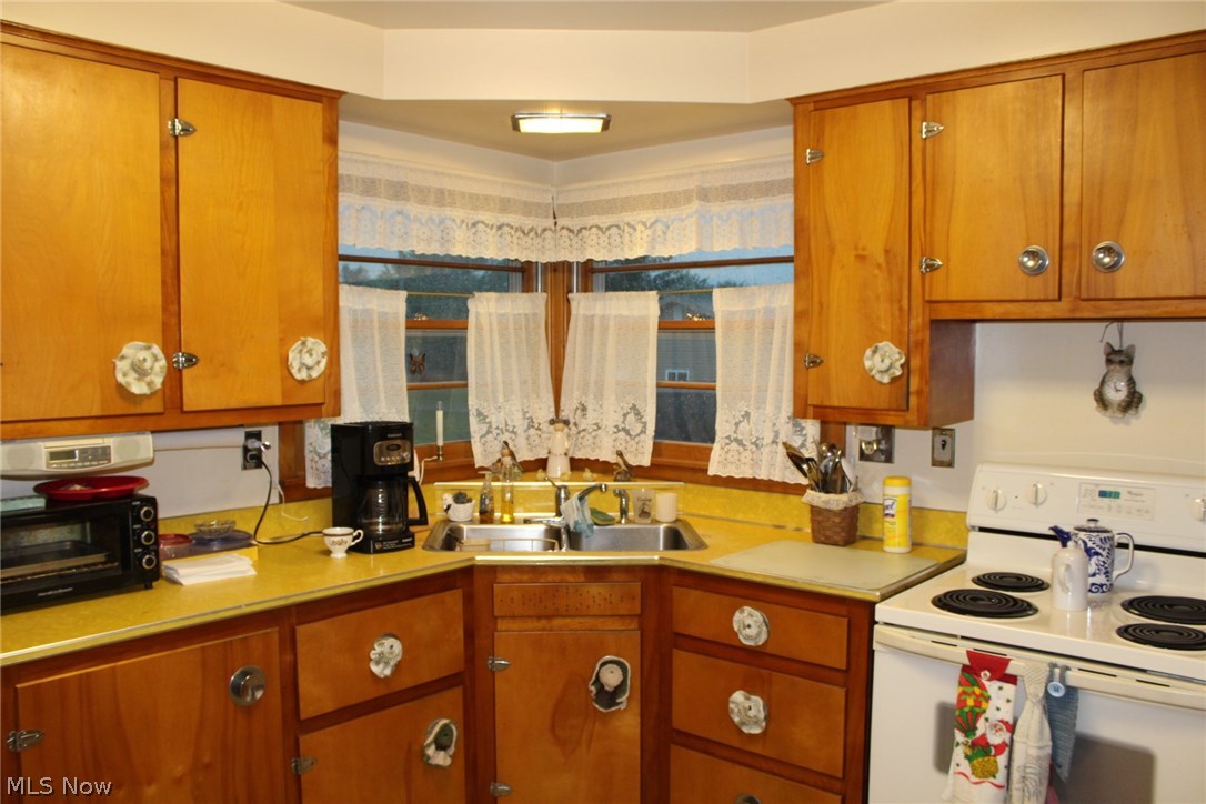 7530 Jefferson Road Ashtabula, OH 44004 - Photo 2 of 25 Gallery Image 2