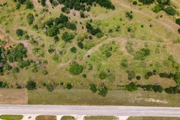 $195,000 | 2050 South Main Street, Cleburne, TX 76033