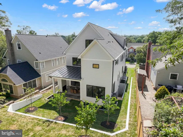 $2,875,000 | 1905 North Taylor Street, Arlington, VA 22207