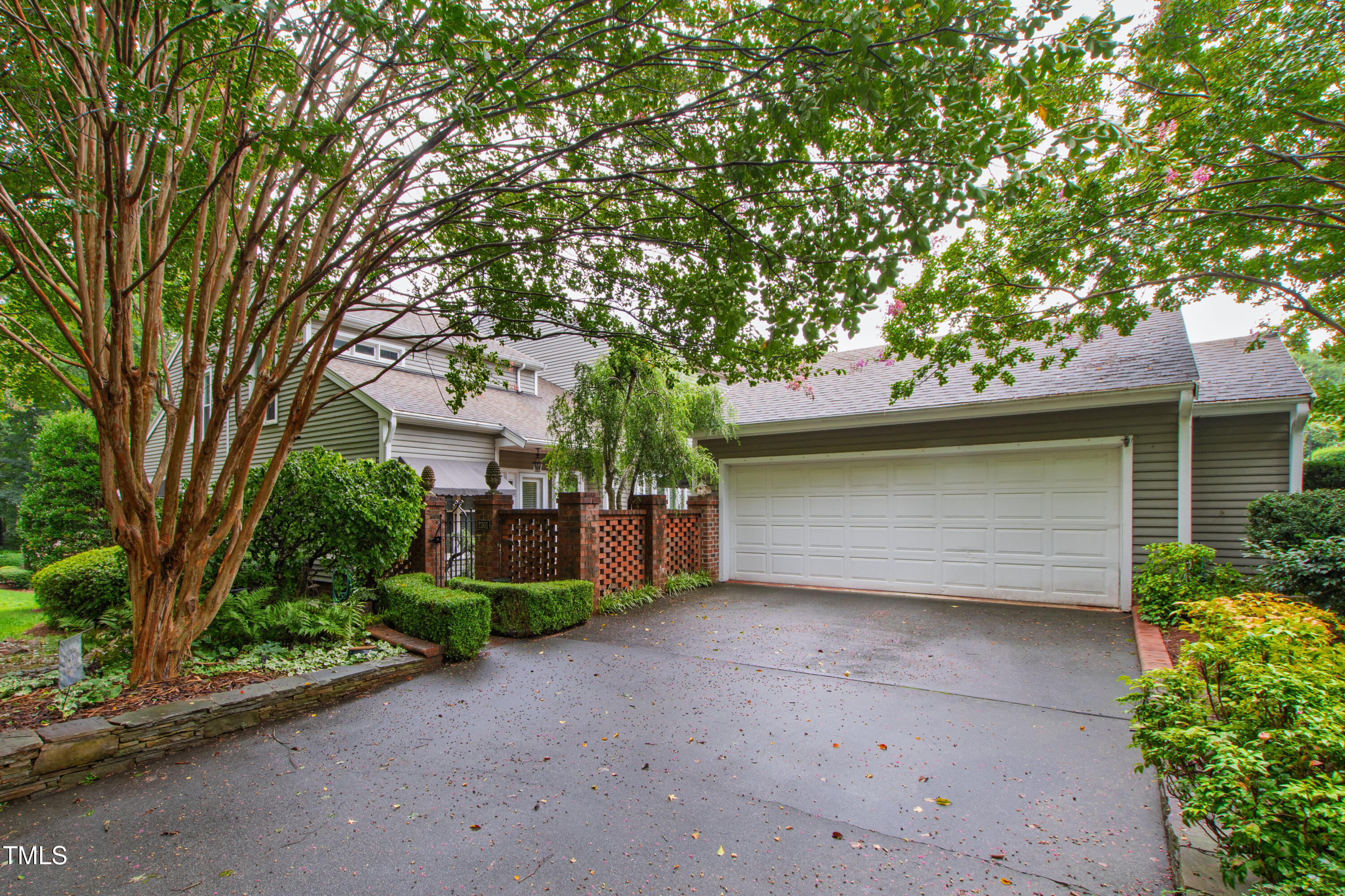 2301 Upper Oaks Way Raleigh, NC 27615 - Photo 2 of 55 Upper (2)