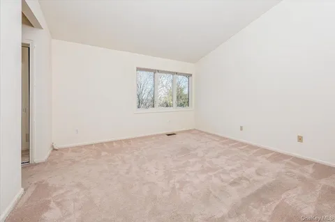 $875,000 | 65 Clarewood Drive, Unit 65, Hastings-on-Hudson, NY 10706