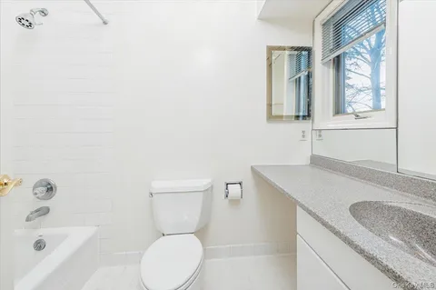 $875,000 | 65 Clarewood Drive, Unit 65, Hastings-on-Hudson, NY 10706