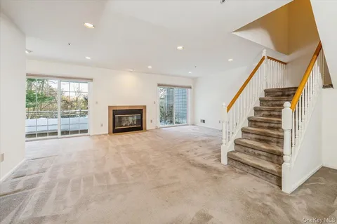 $875,000 | 65 Clarewood Drive, Unit 65, Hastings-on-Hudson, NY 10706