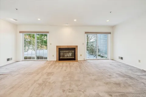 $875,000 | 65 Clarewood Drive, Unit 65, Hastings-on-Hudson, NY 10706