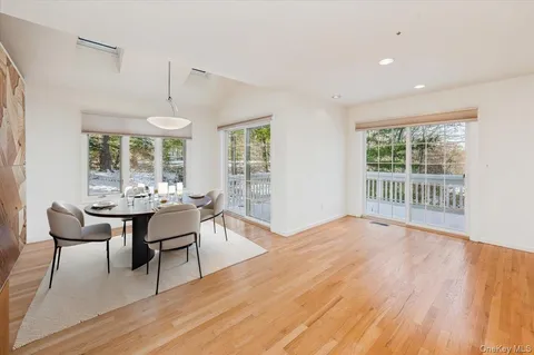 $875,000 | 65 Clarewood Drive, Unit 65, Hastings-on-Hudson, NY 10706