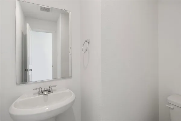 $1,600 | 917 Wood Stork Way, Princeton, TX 75407