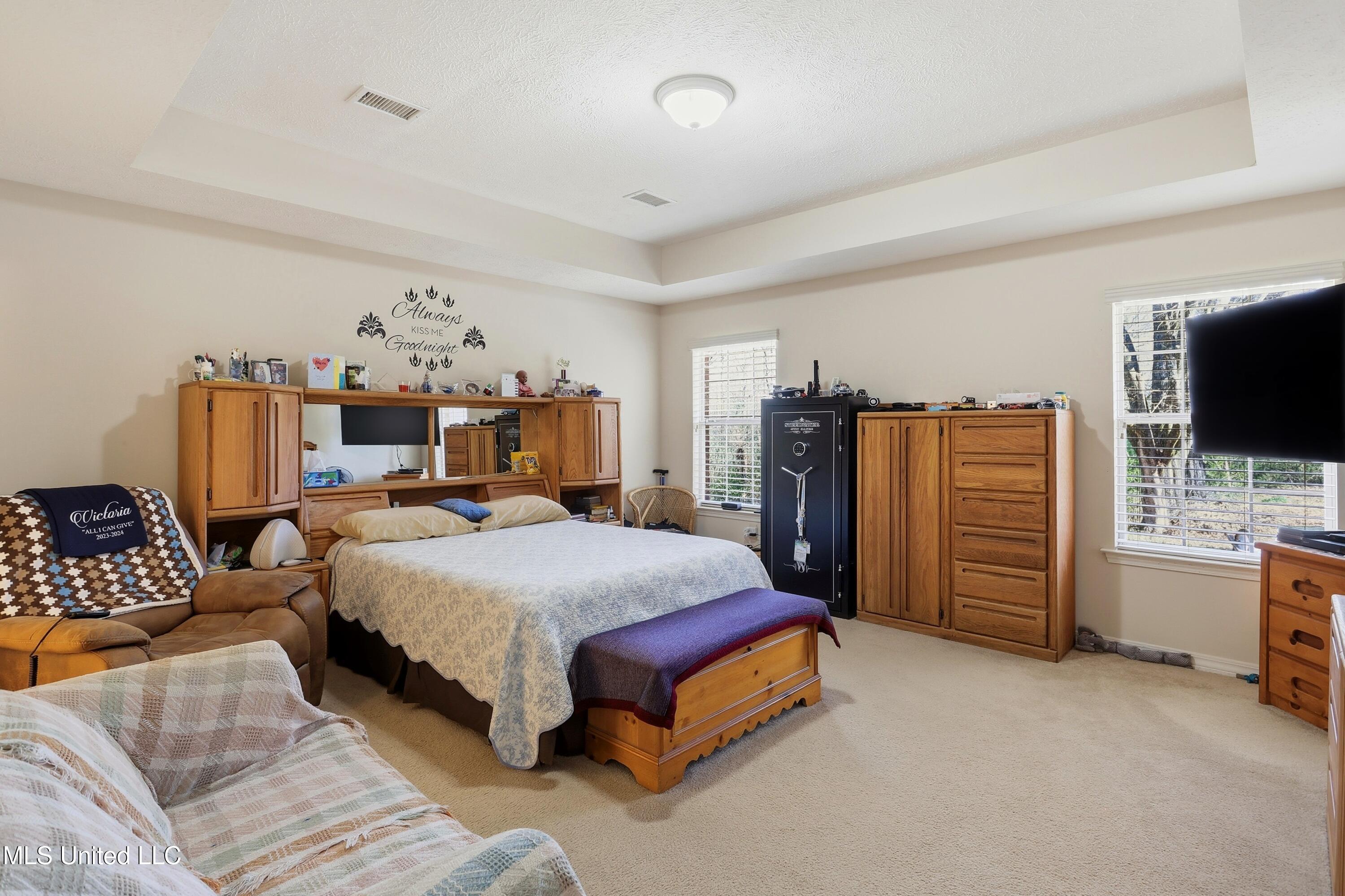 3945 Country Club Drive Jackson, MS 39213 - Photo 21 of 45 21-3945 Country Club Dr _ Home Tours MS