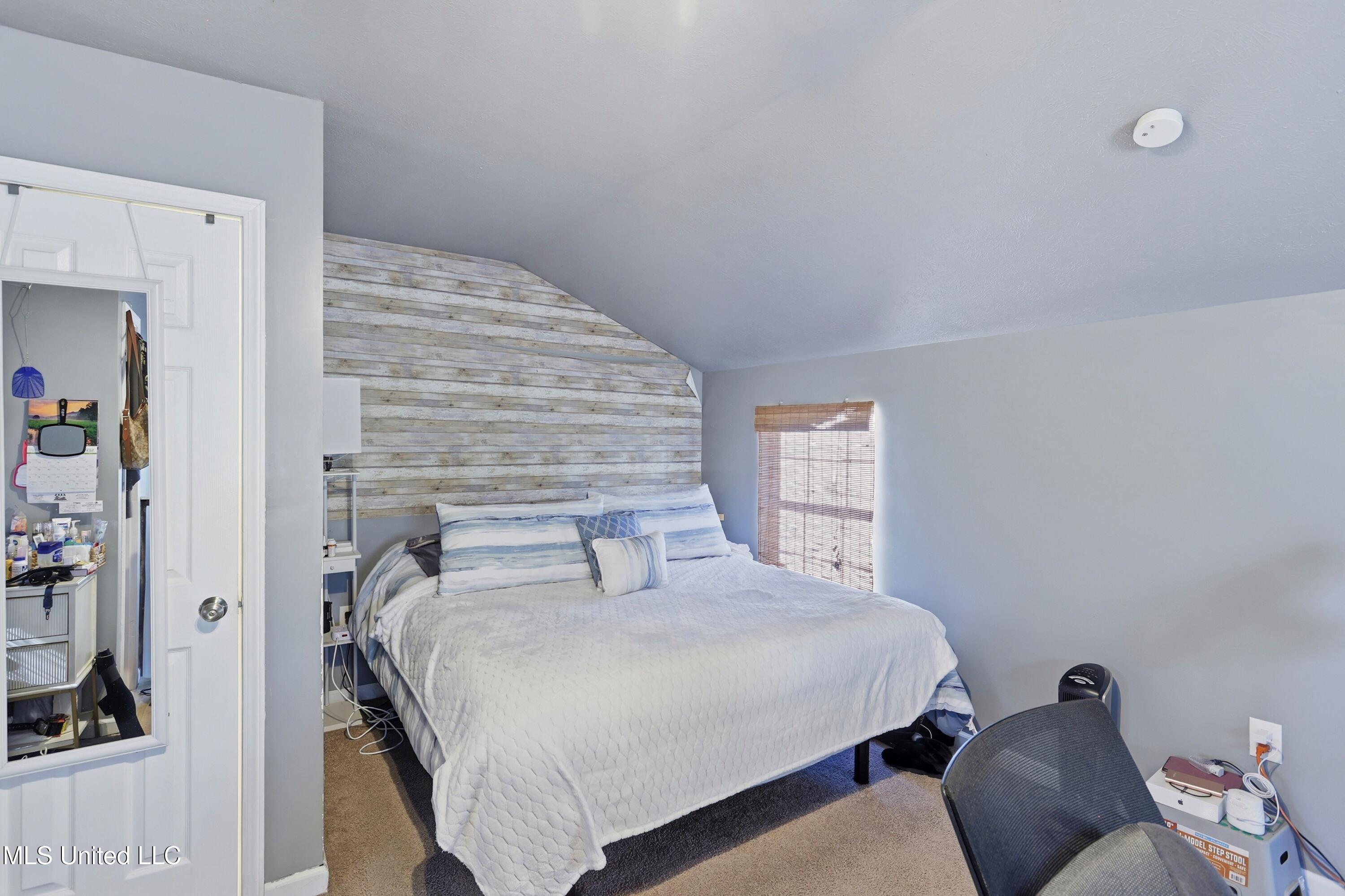 3945 Country Club Drive Jackson, MS 39213 - Photo 40 of 45 41-3945 Country Club Dr _ Home Tours MS