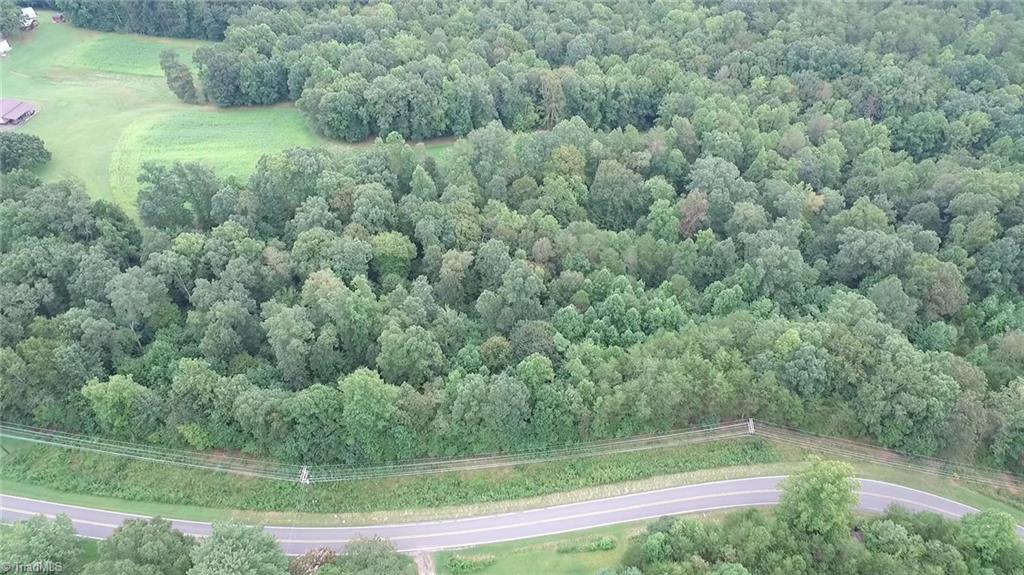 3048 Quaker Church Road Pinnacle, NC 27043 - Photo 14 of 24