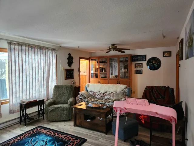 $180,000 | 3670 County Road 97, International Falls, MN 56649