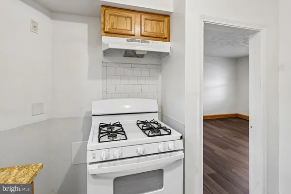 $1,100 | 147 Denison Street, Baltimore, MD 21229